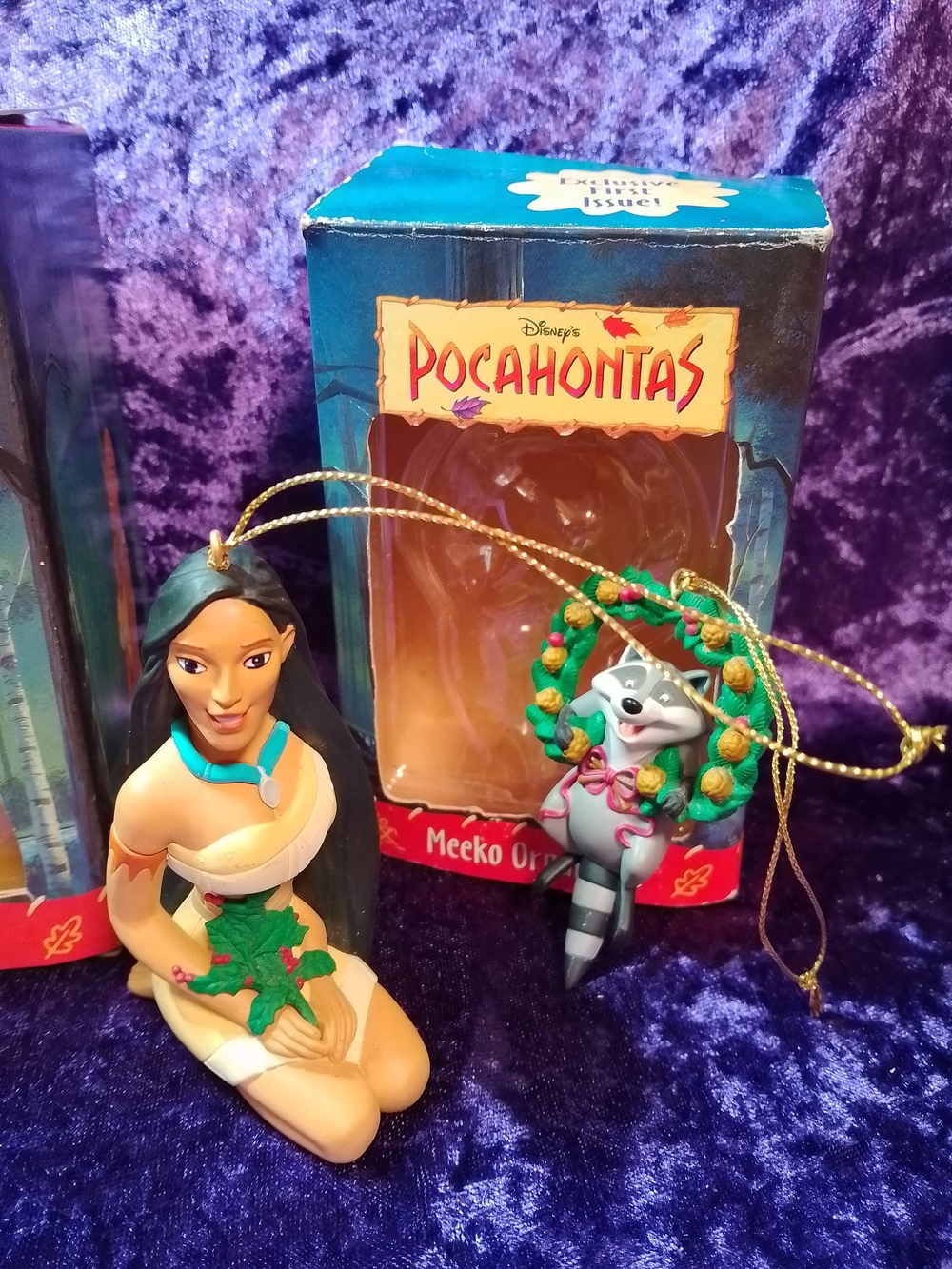 Disney Pocahontas And Meeko Holiday Ornament Set.